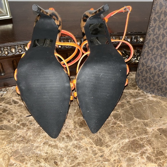 Cape Robbin Scrappy exotic heels - Picture 3 of 5